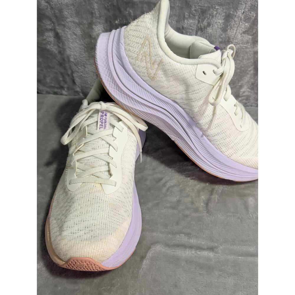 New Balance FuelCell Propel v4 Running Shoes White Purple Women's 10 - Picture 3 of 12